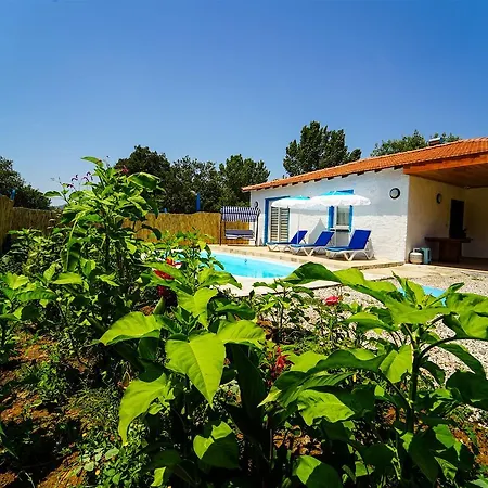 Ikiz - Kayakoy'de Kiralik 2+1 Muhafazakar Villa Fethiye